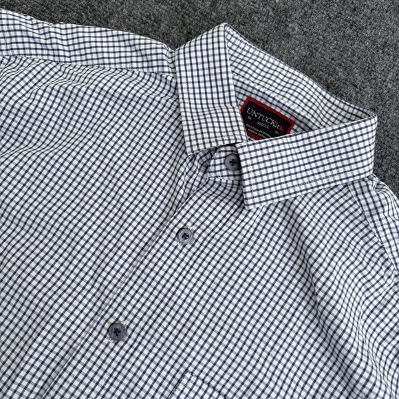 UNTUCKit Other - UNTUCKit De Bortoli Mens Shirt Short Sleeve White Blue Check Nylon‎ S Reg Fit